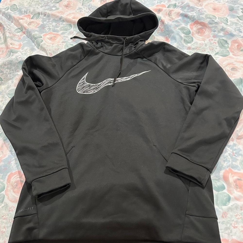Nike Dri-FIT Black Apparel